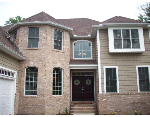 62 Orchard Road East Longmeadow, MA 01028 - Photo 2 of 25 Gallery Image 2