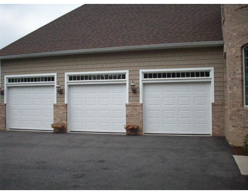 62 Orchard Road East Longmeadow, MA 01028 - Photo 3 of 25 Gallery Image 3