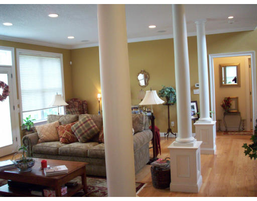 62 Orchard Road East Longmeadow, MA 01028 - Photo 8 of 25 Gallery Image 8
