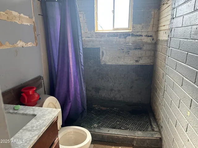 $320,000 | 4406 North 30th Drive, Phoenix, AZ 85017