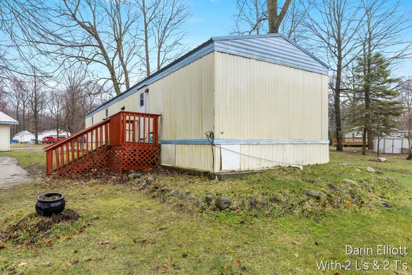 $124,900 | 4057 East Shore Drive, Stanton, MI 48888