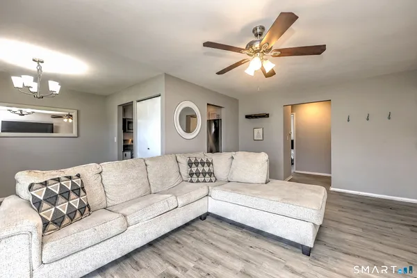 $379,999 | 65 East Broadway, Unit B, Milford, CT 06460