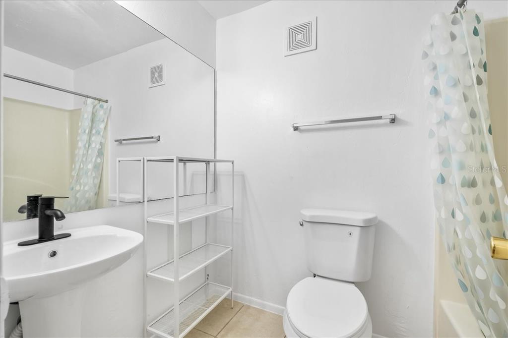 4000 Southwest 23rd Street, Unit 4305 Gainesville, FL 32608 - Photo 23 of 30