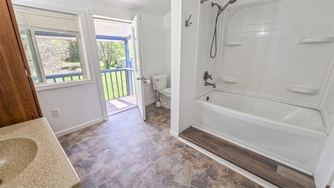 7351 Marsh Road Marine City, MI 48039 - Photo 9 of 14