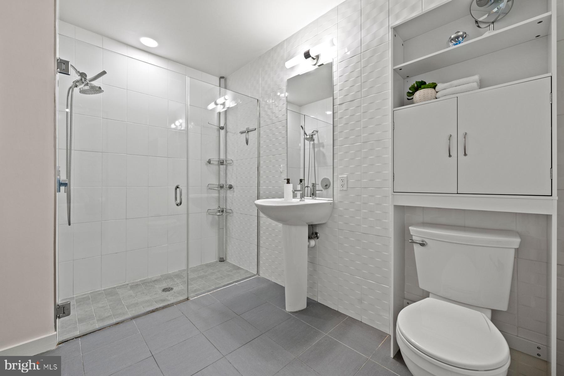 1125 11th Street Northwest, Unit 401 Washington, DC 20001 - Photo 16 of 22