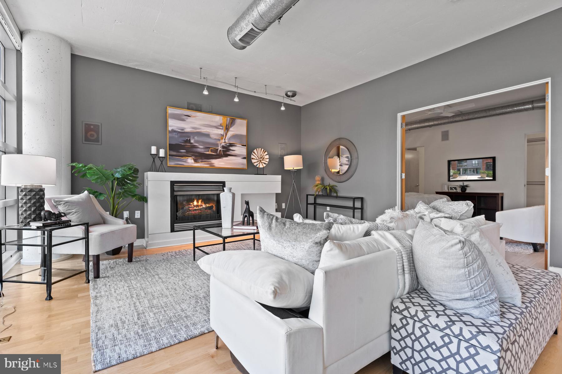 1125 11th Street Northwest, Unit 401 Washington, DC 20001 - Photo 3 of 22