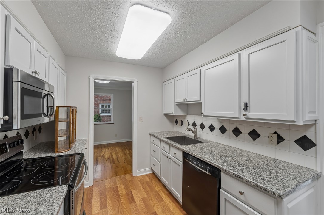 1141 Bates Road Rocky River, OH 44116 - Photo 14 of 50