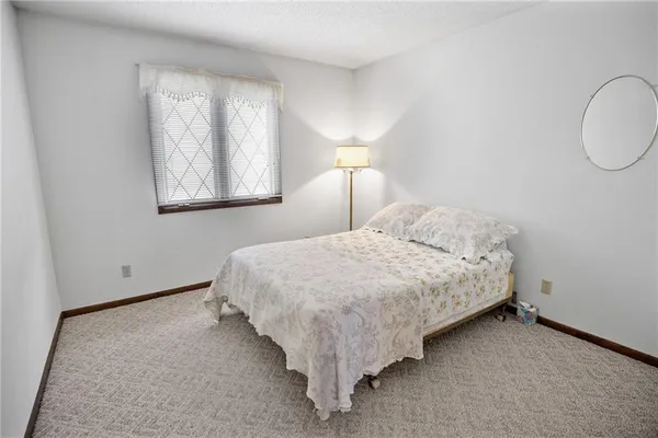 $299,900 | 309 North Main, Newtown, MO 64667