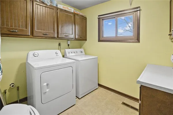$299,900 | 309 North Main, Newtown, MO 64667