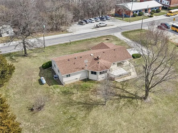 $299,900 | 309 North Main, Newtown, MO 64667