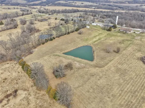 $299,900 | 309 North Main, Newtown, MO 64667