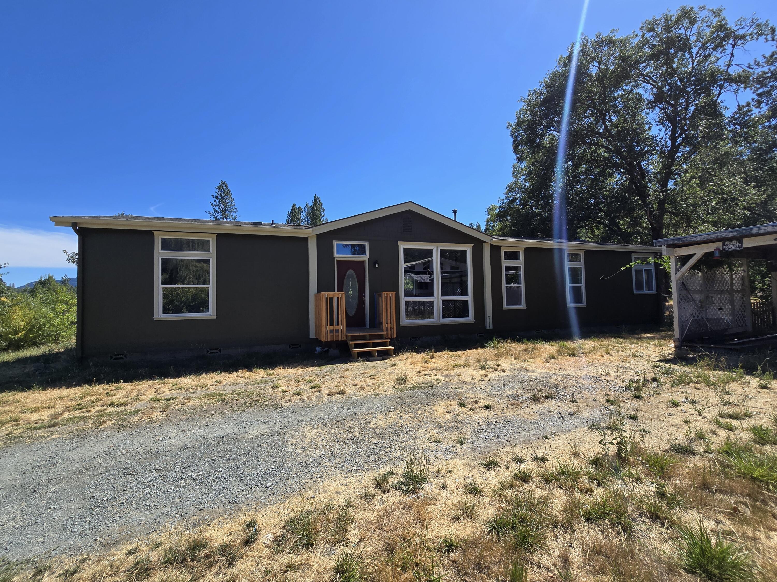 240 Homewood Road Grants Pass, OR 97527 - Photo 26 of 39 20250804_153947