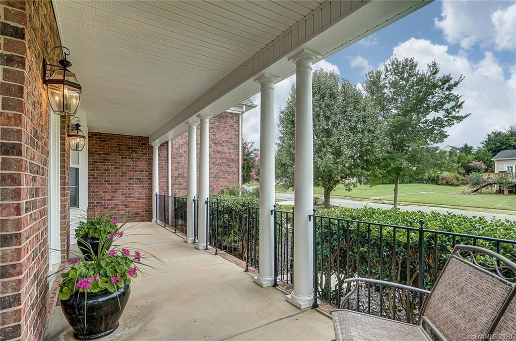 2058 Woodstream Road Harrisburg, NC 28075 - Photo 5 of 48 Gallery Image 5