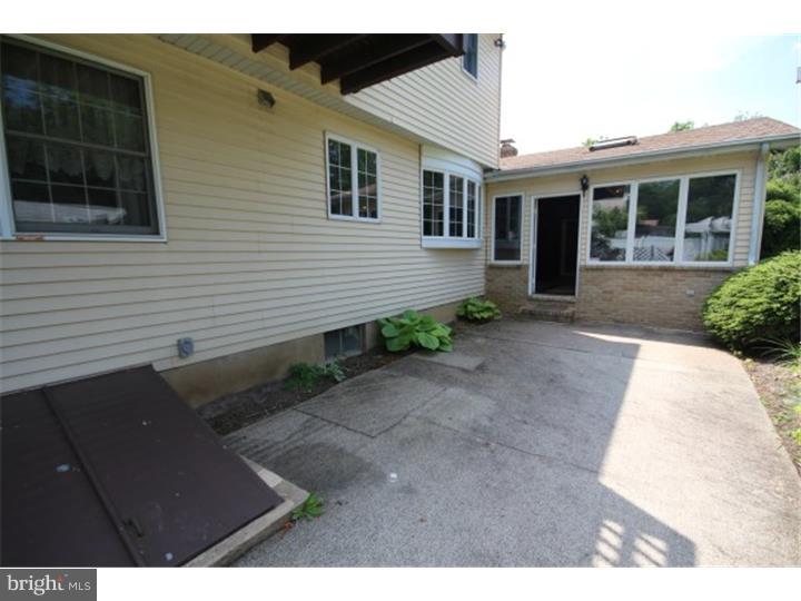 333 Sharon Road Hightstown, NJ 08520 - Photo 19 of 25 Exterior Back