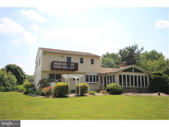 333 Sharon Road Hightstown, NJ 08520 - Photo 20 of 25 Exterior Back