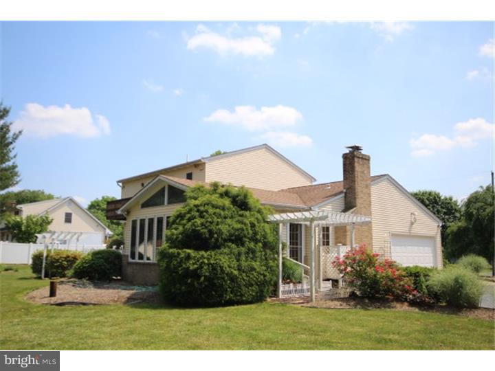 333 Sharon Road Hightstown, NJ 08520 - Photo 22 of 25 Exterior Side