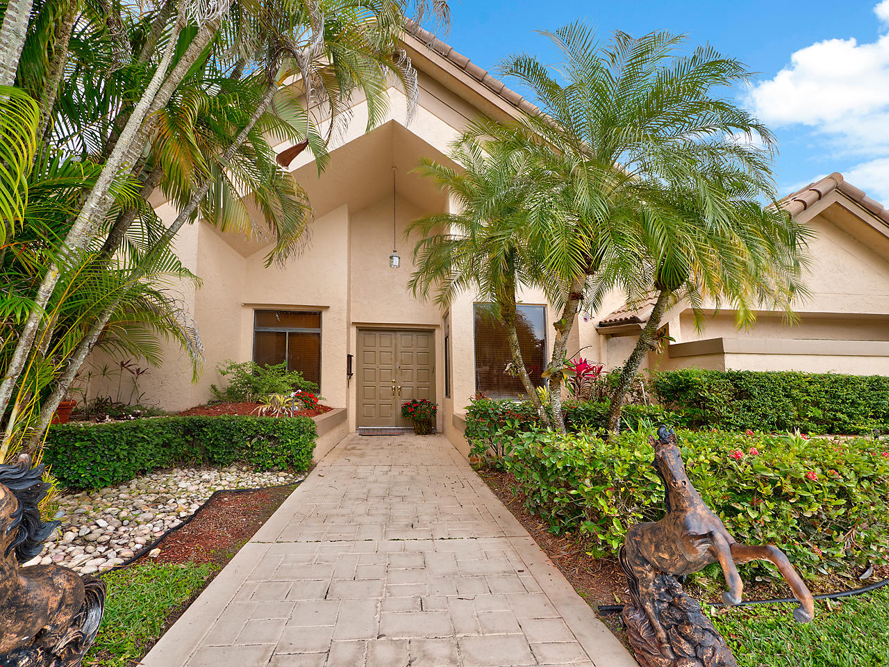 17862 Heather Ridge Road Boca Raton, FL 33498 - Photo 4 of 40 004 copy