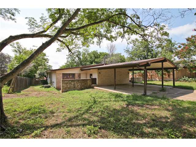 1905 Cedar Ridge Drive Austin, TX 78741 - Photo 1 of 1 Exterior Front