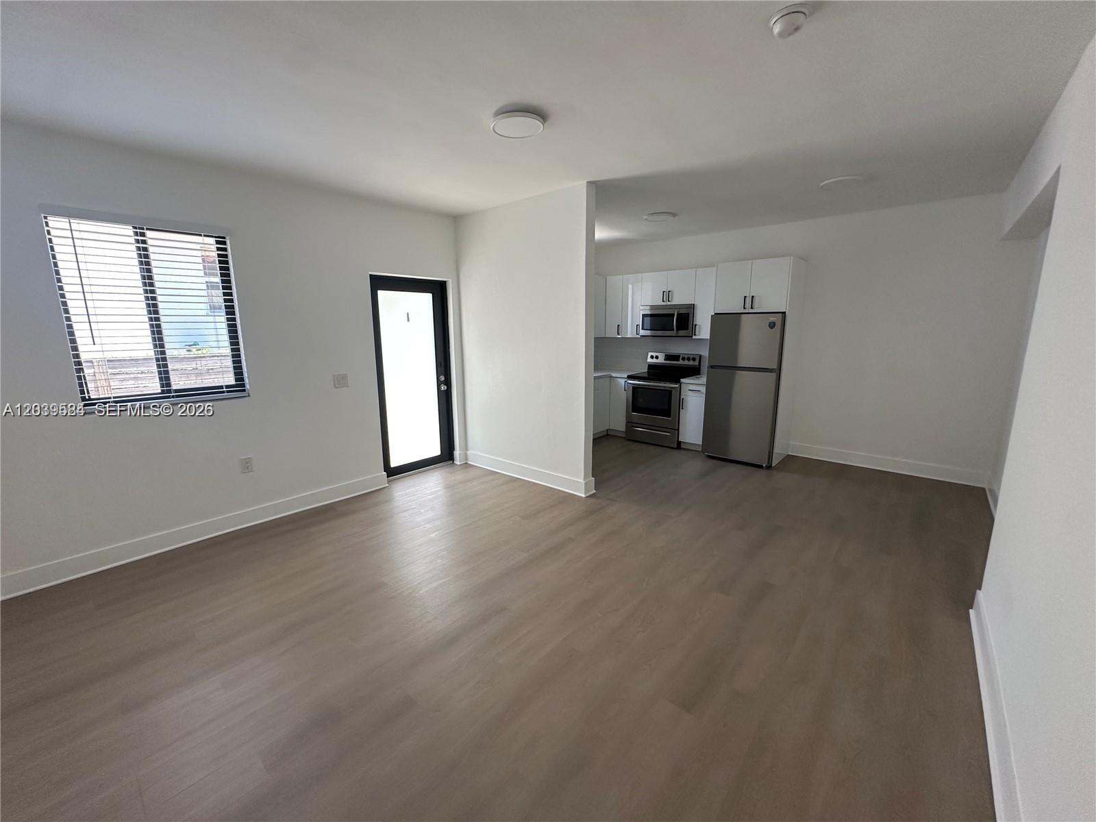 411 Southwest 18th Road Miami, FL 33129 - Photo 6 of 10