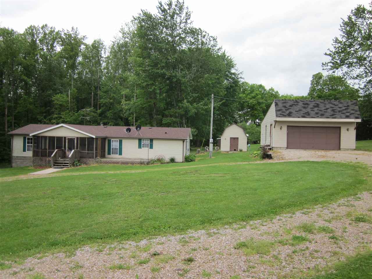 871 Splinter Ridge Road Spencer, IN 47460 - Photo 1 of 17 Gallery Image 1