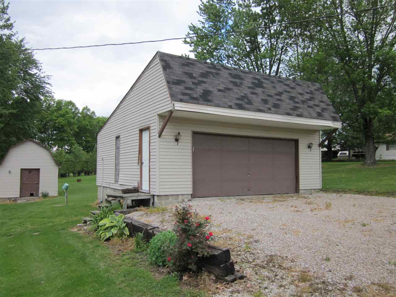 871 Splinter Ridge Road Spencer, IN 47460 - Photo 5 of 17 Gallery Image 5