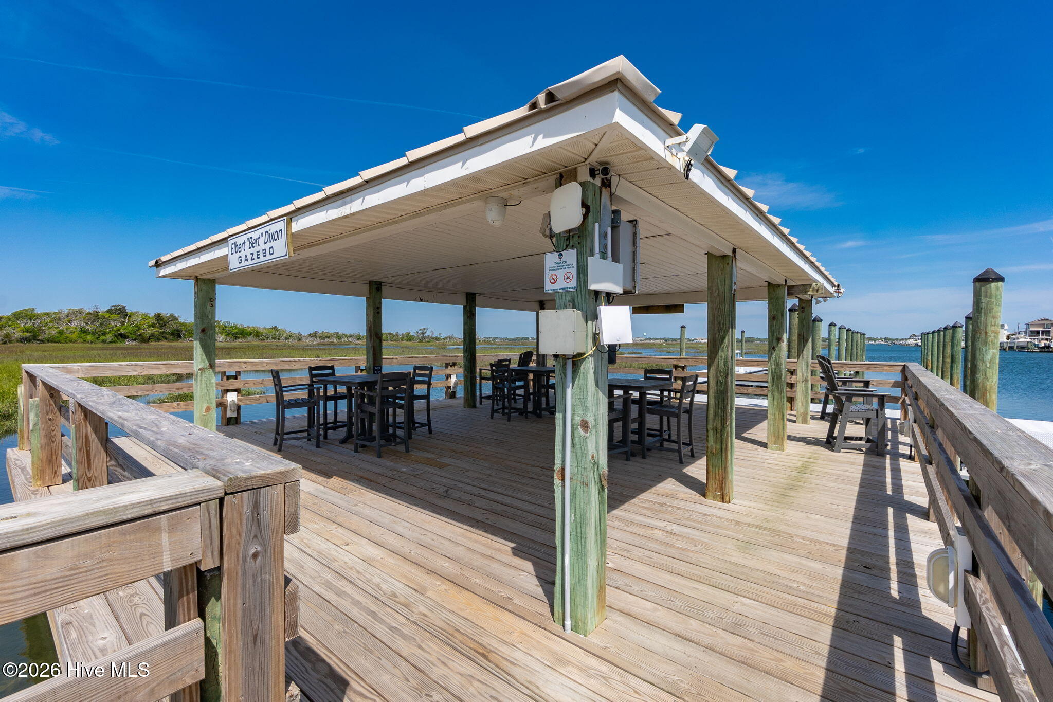 602 West Fort Macon Road, Unit 232 Atlantic Beach, NC 28512 - Photo 23 of 36 29-web-or-mls-chadwick-visuals-palm-suit