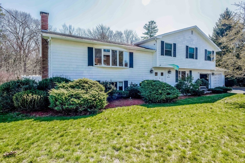 32 McAndrew Road Braintree, MA 02184 - Photo 2 of 30 Gallery Image 2
