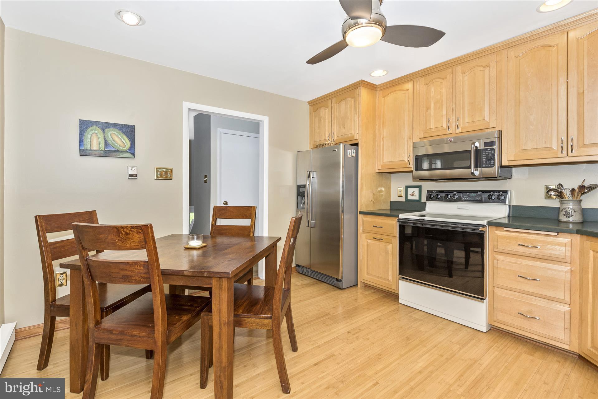 8407 Stonehouse Road Frederick, MD 21702 - Photo 12 of 30 Kitchen
