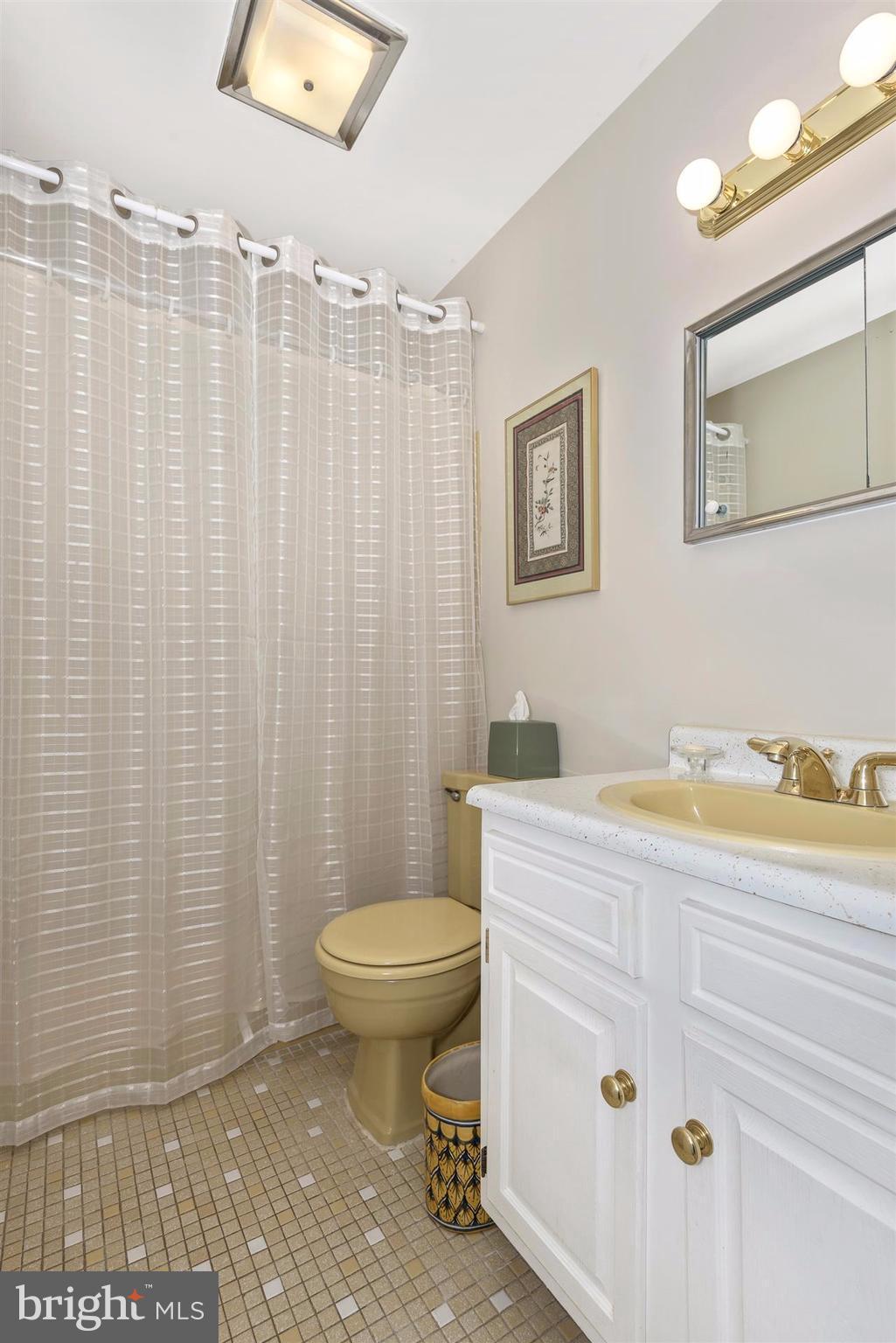 8407 Stonehouse Road Frederick, MD 21702 - Photo 14 of 30 Bath