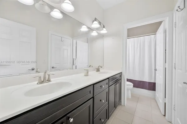 $889,000 | 8755 Northwest 102nd Court, Doral, FL 33178