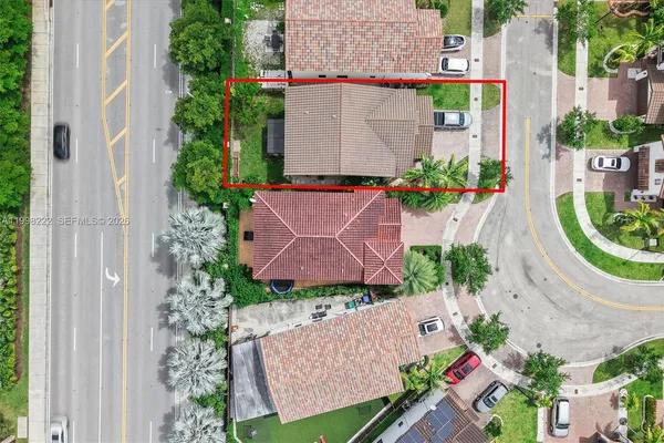 $889,000 | 8755 Northwest 102nd Court, Doral, FL 33178