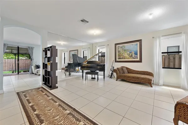 $889,000 | 8755 Northwest 102nd Court, Doral, FL 33178
