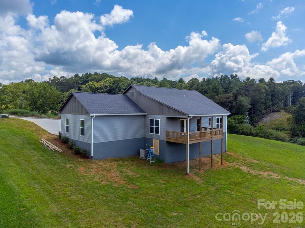 381 Scenic Rdg Circle Franklin, NC 28734 - Photo 40 of 47 Gallery Image 40