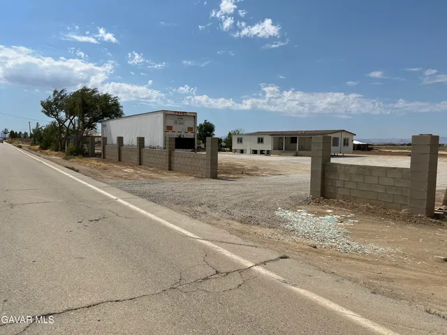 a view of a terrace space