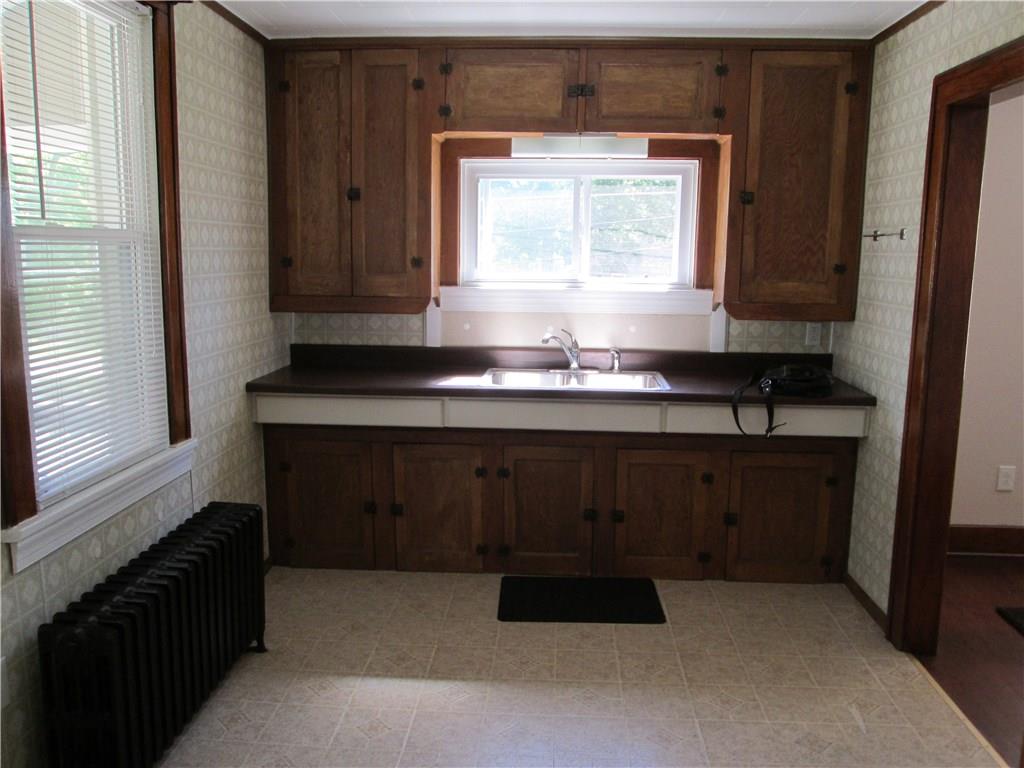 612 Wallace Run Road Beaver Falls, PA 15010 - Photo 9 of 23 Gallery Image 9