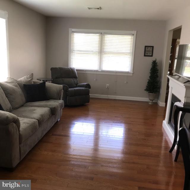 14 Sandy Acres Road Cambridge, MD 21613 - Photo 6 of 16 Family Room
