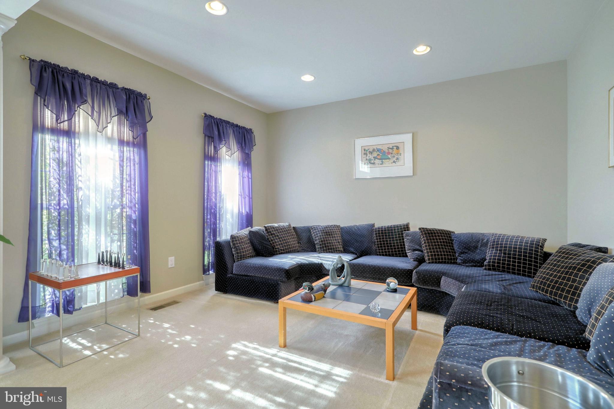 413 Wynwood Road York, PA 17402 - Photo 20 of 40 Gallery Image 20