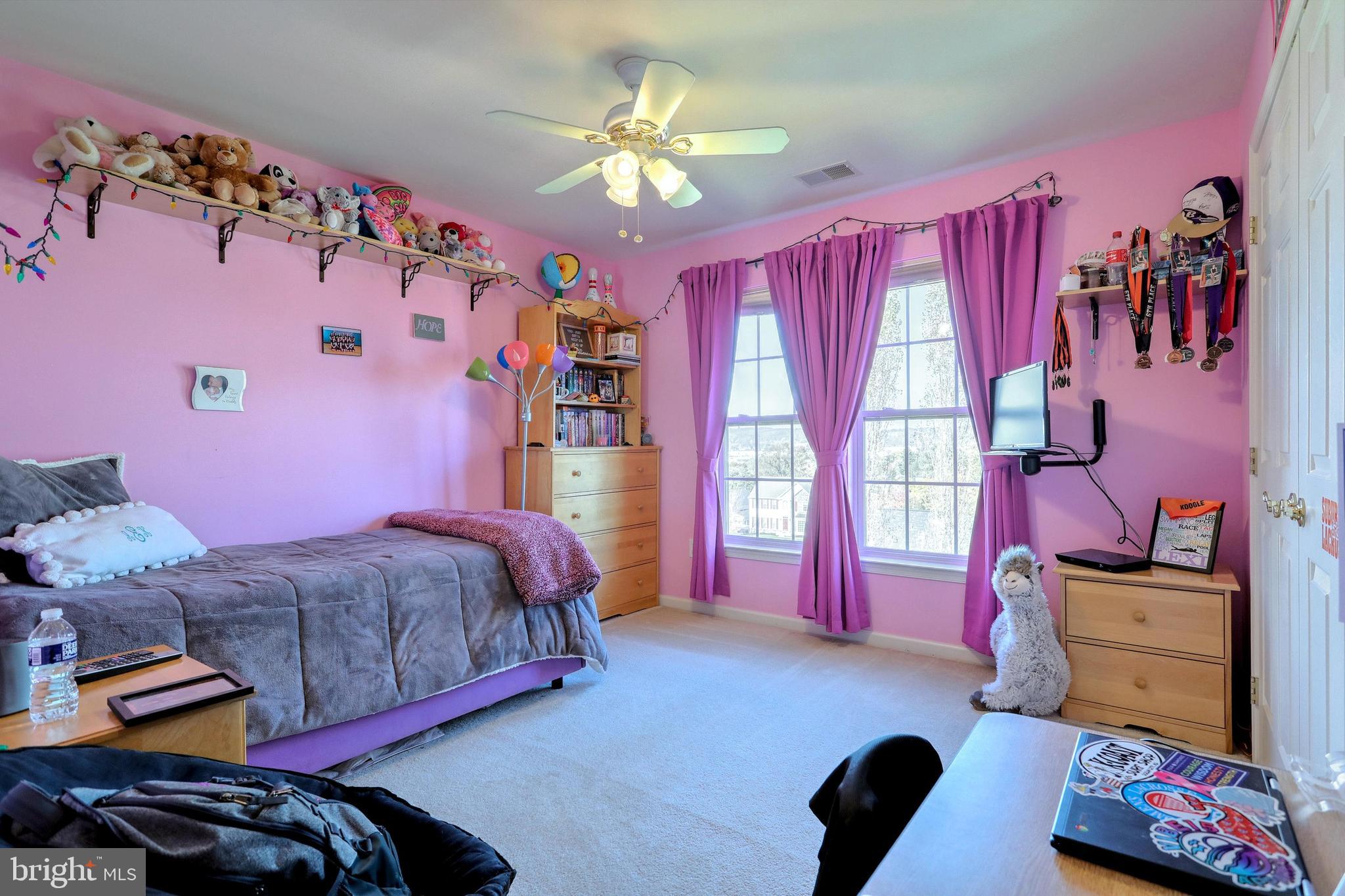 413 Wynwood Road York, PA 17402 - Photo 31 of 40 Gallery Image 31