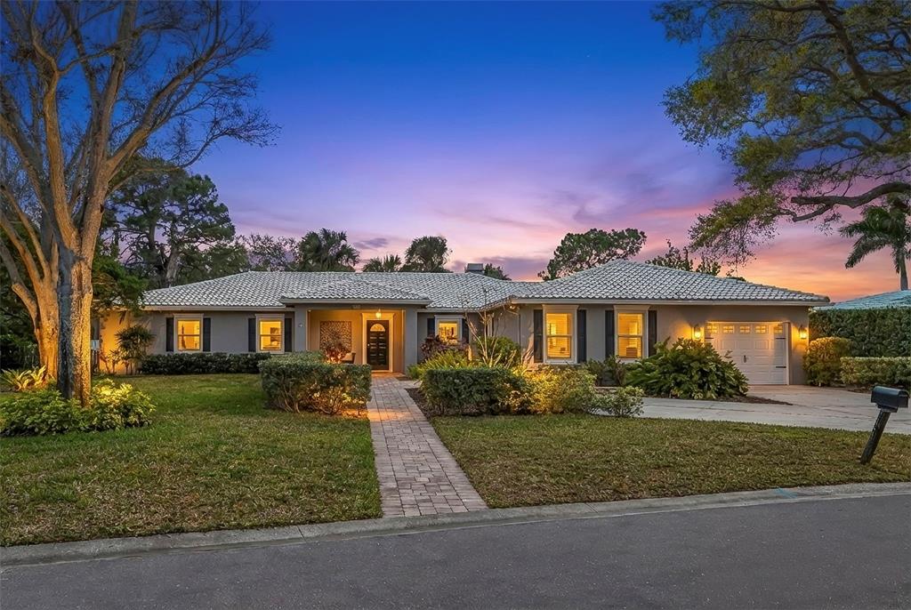 101 Shore Drive Dunedin, FL 34698 - Photo 2 of 96
