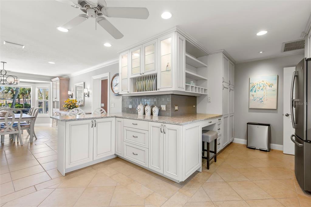 101 Shore Drive Dunedin, FL 34698 - Photo 27 of 96