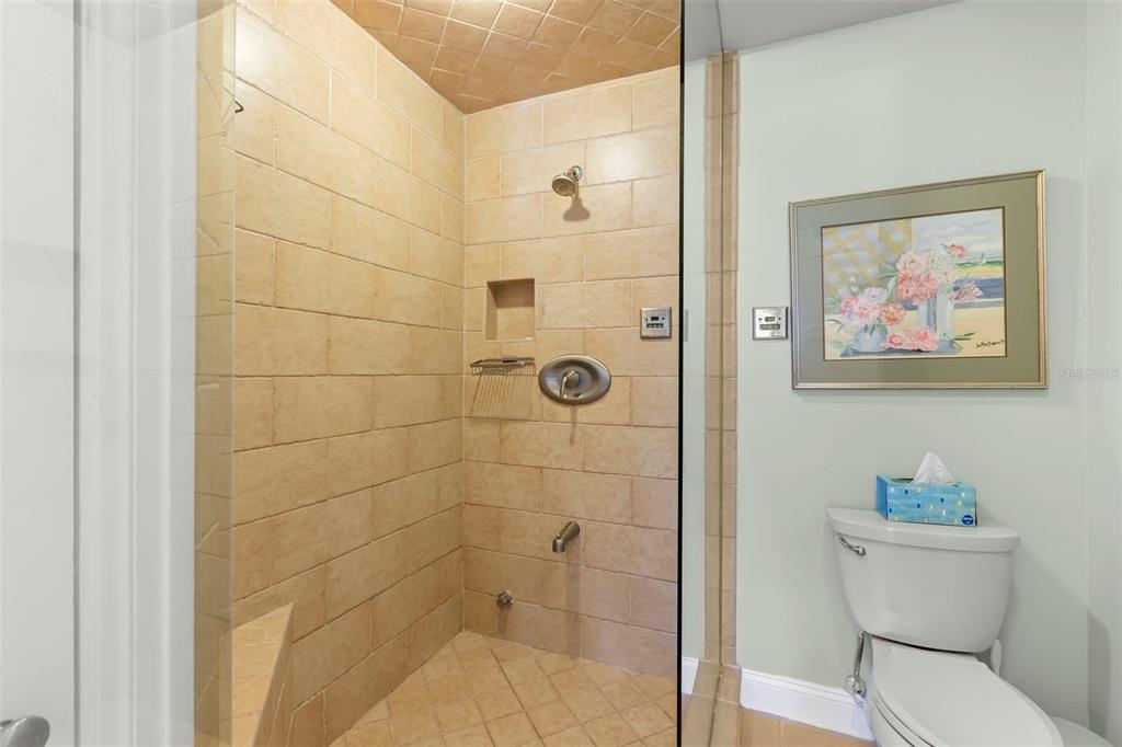 101 Shore Drive Dunedin, FL 34698 - Photo 31 of 96