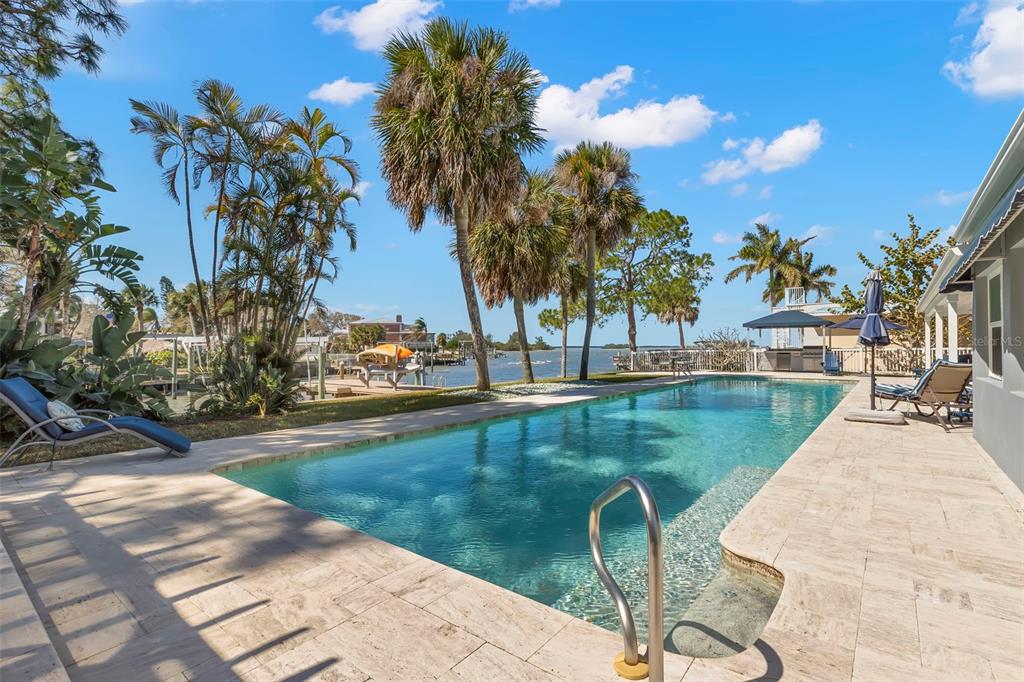 101 Shore Drive Dunedin, FL 34698 - Photo 51 of 96