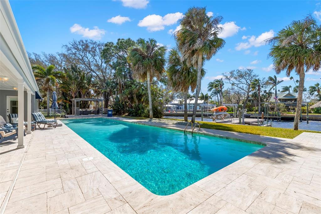 101 Shore Drive Dunedin, FL 34698 - Photo 53 of 96