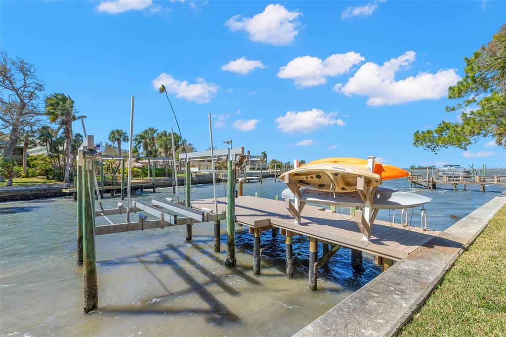 101 Shore Drive Dunedin, FL 34698 - Photo 59 of 96