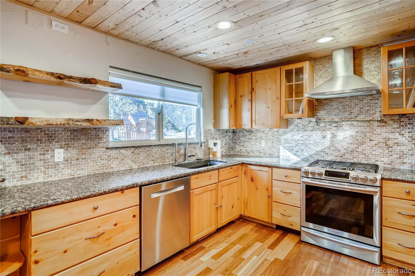 34204 Ponca Road Pine, CO 80470 - Photo 11 of 28 Gallery Image 11
