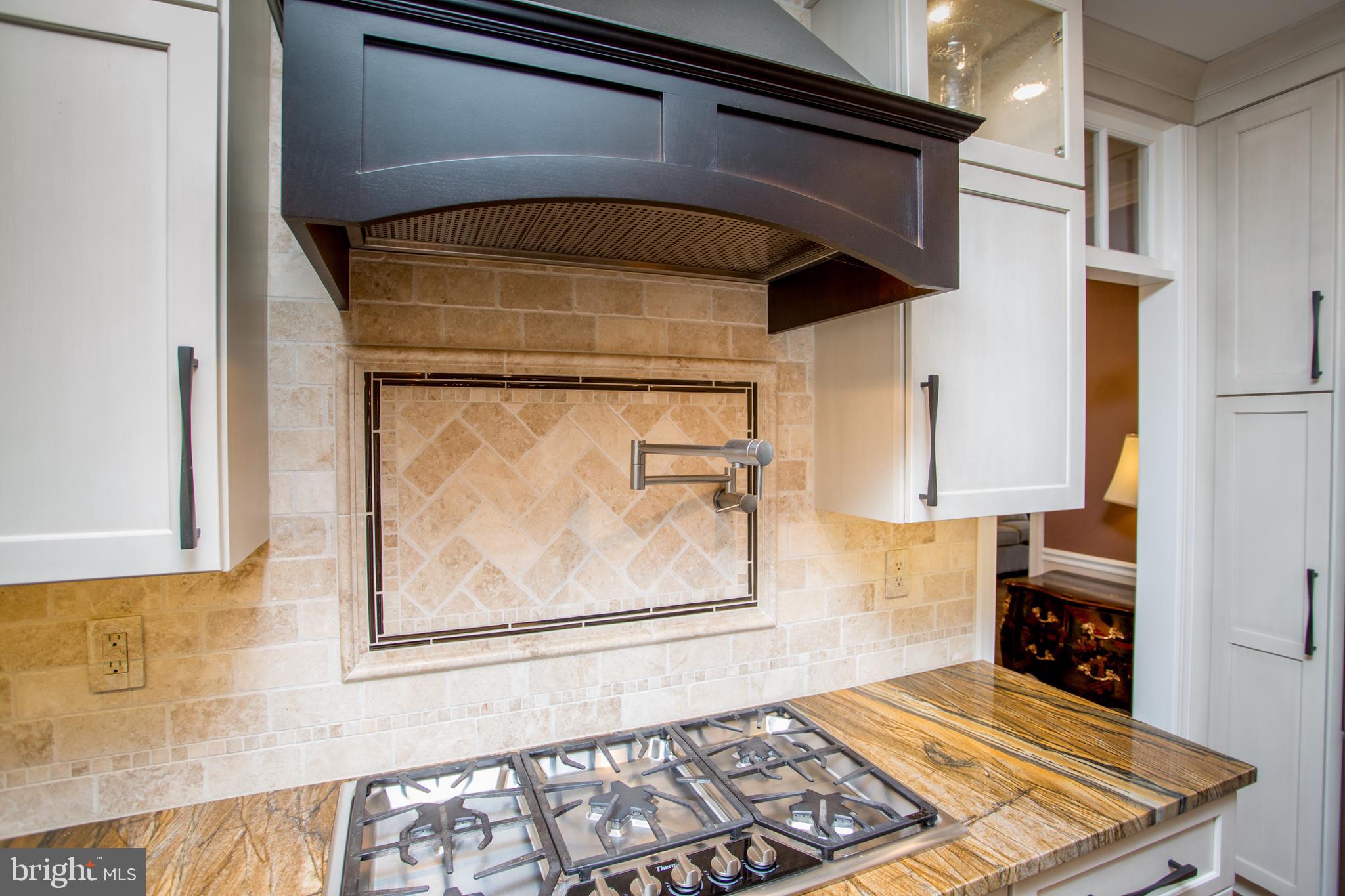 3879 Charter Club Drive Doylestown, PA 18902 - Photo 18 of 54 Thermador 5-burner cooktop & pot filler