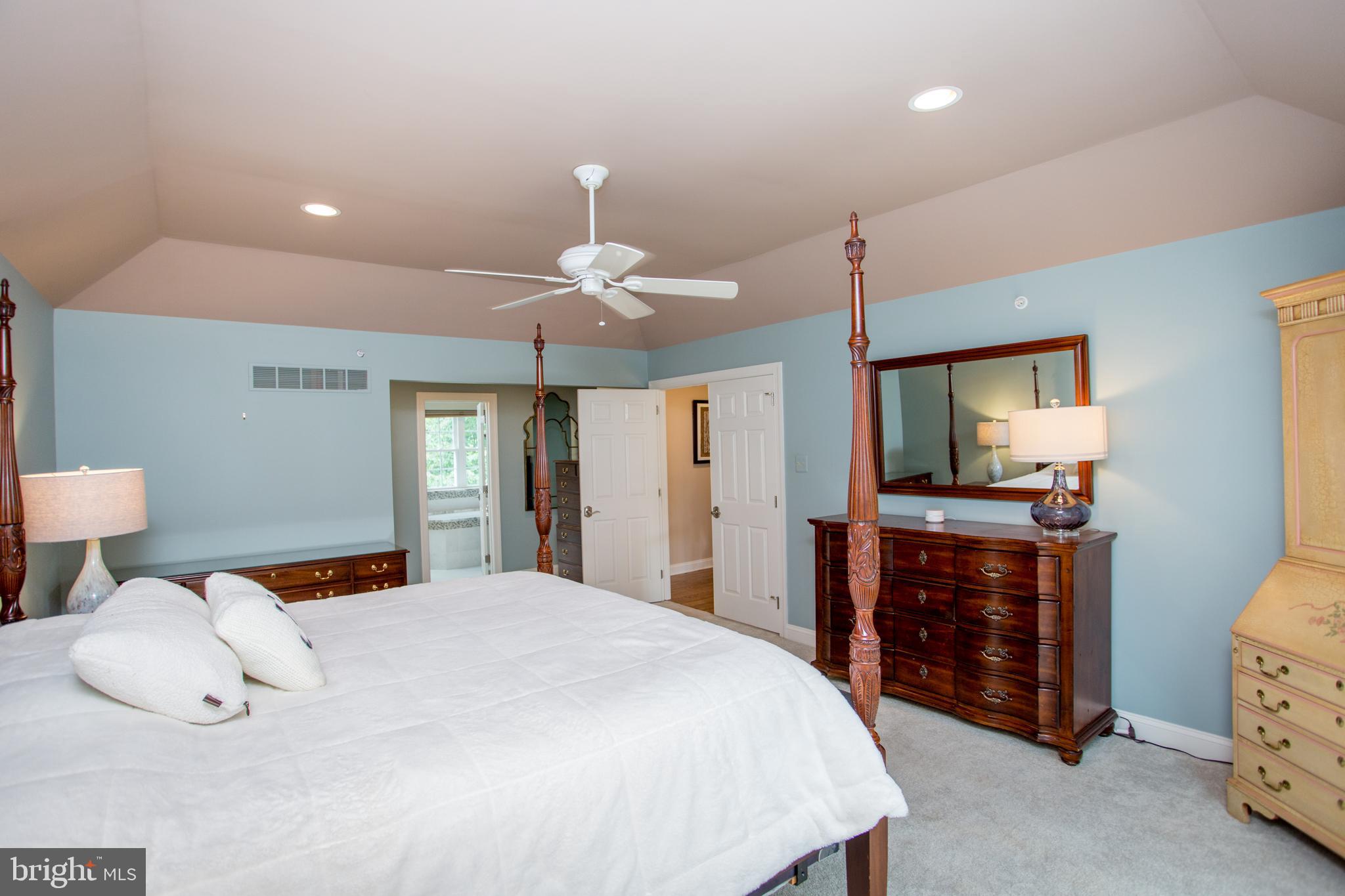 3879 Charter Club Drive Doylestown, PA 18902 - Photo 32 of 54 Primary bedroom suite w/ensuite bathroom