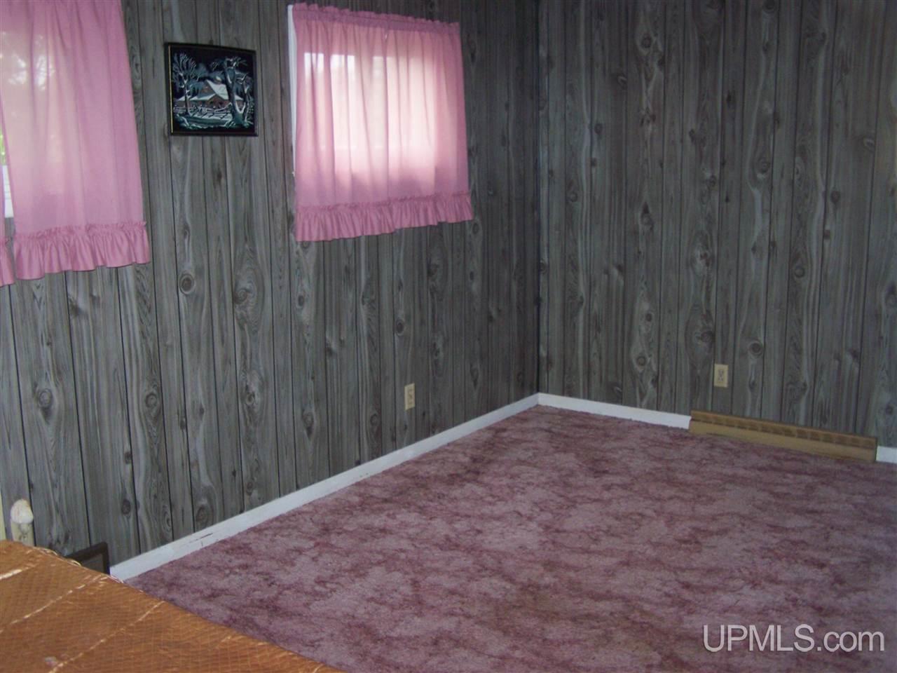 404 Copper Street Hurley, WI 54534 - Photo 11 of 13 Gallery Image 11