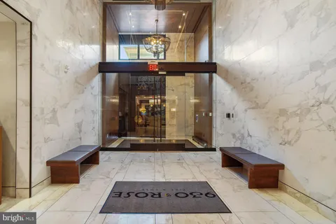 $1,590,000 | 930 Rose Avenue, Unit 2001, Rockville, MD 20852