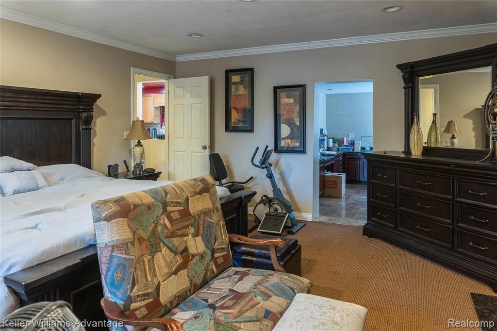 26073 Drake Road Farmington Hills, MI 48331 - Photo 18 of 39